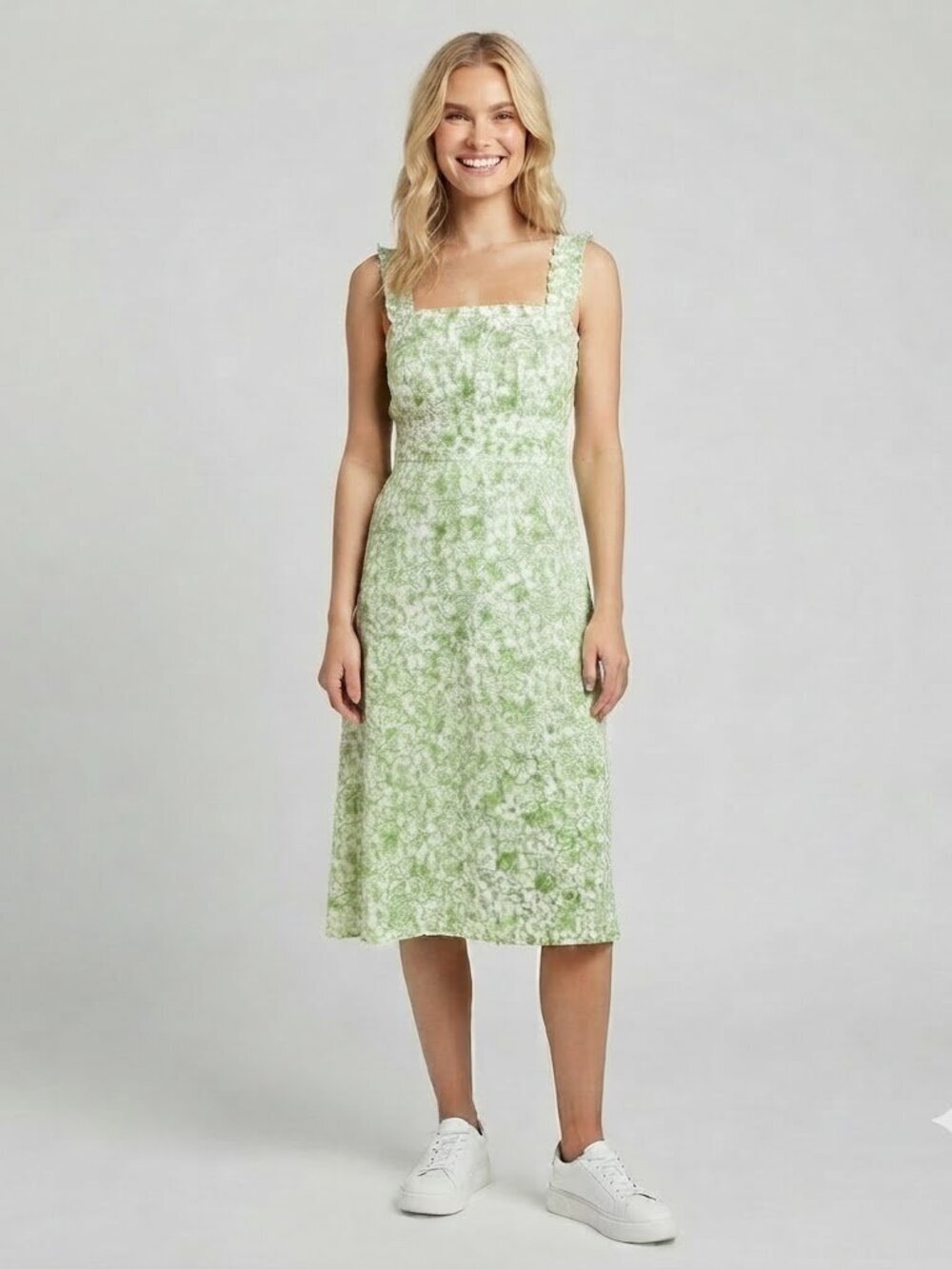 Faithfull the Brand Mae Lightweight Crepe Midi Dress Freja Floral Print Size 4